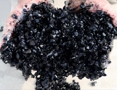 红岗沥青冷补料（沥青砂）的优势特点与施工流程解析